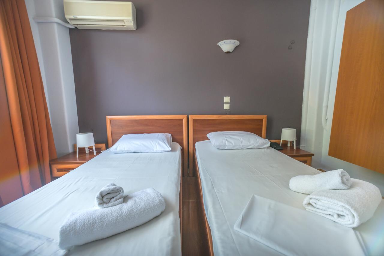 Hotel Akti ลูตรากี ภายนอก รูปภาพ